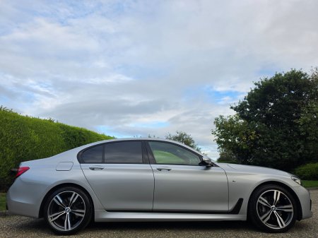 2016 BMW 7-Series - photo 2