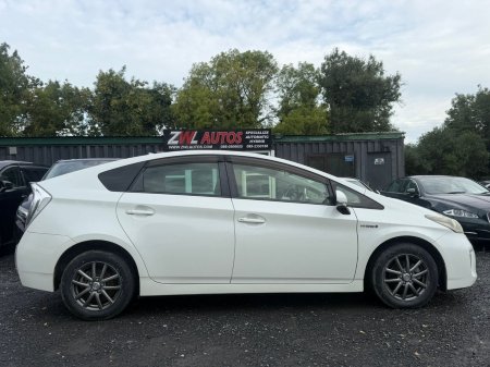 2012 Toyota Prius - photo 4