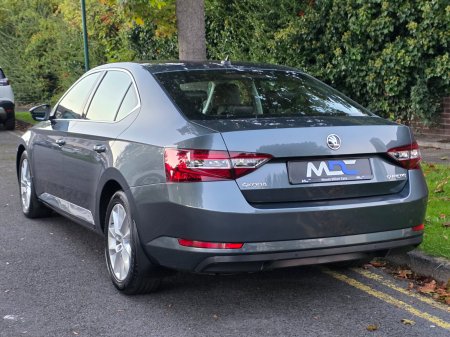 2017 Skoda Superb - photo 12