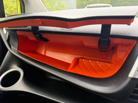 2019 Toyota Sienta - photo 18