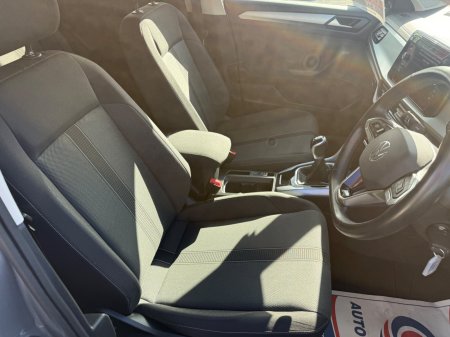 2022 Volkswagen T-Roc - photo 14
