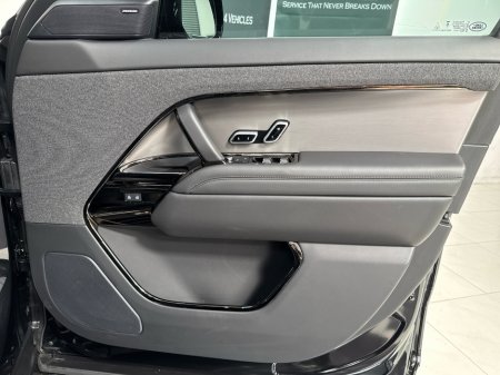 2026 Land Rover Range Rover Sport - photo 13