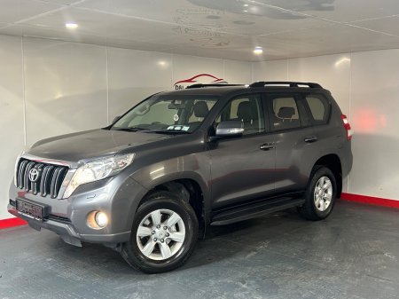 2016 Toyota Land Cruiser - photo 3