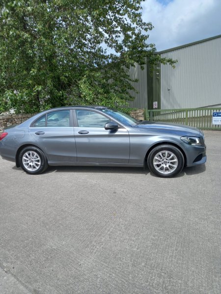 2018 Mercedes-Benz C-Class - photo 11