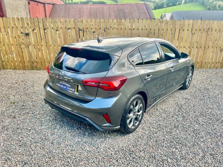 2022 Ford Focus - photo 5