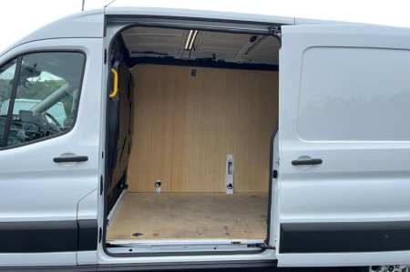 2025 Ford Transit - photo 11