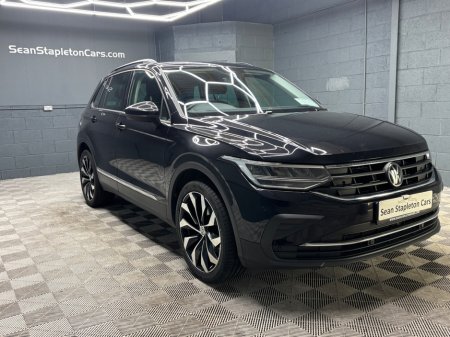 2023 Volkswagen Tiguan - photo 3