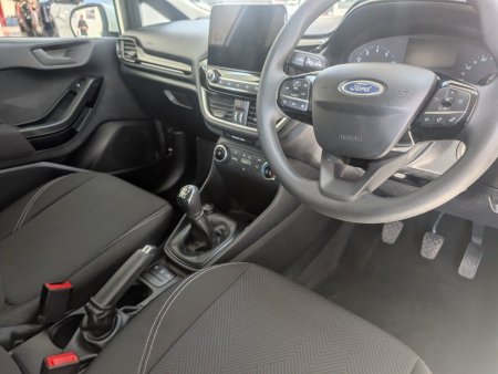 2022 Ford Fiesta - photo 5