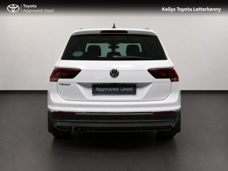 2020 Volkswagen Tiguan - photo 5