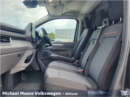 2027 Volkswagen Transporter - photo 4