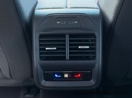 2026 Skoda Superb - photo 9