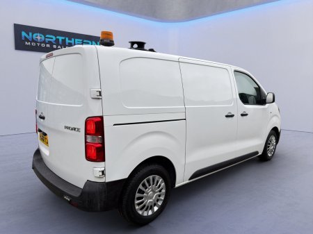 2022 Toyota Proace - photo 7