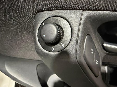 2014 Volkswagen Polo - photo 22
