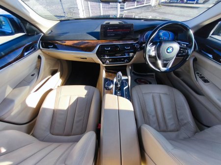 2017 BMW 5-Series - photo 13