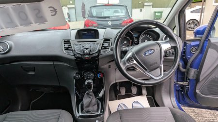 2016 Ford Fiesta - photo 10