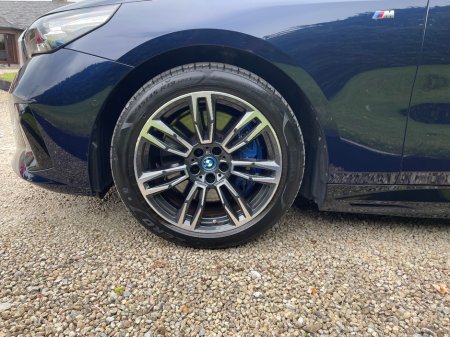 2024 BMW i5 - photo 7