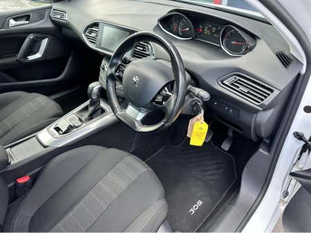 2016 Peugeot 308 - photo 14
