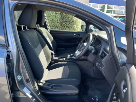 2024 Nissan Leaf - photo 9