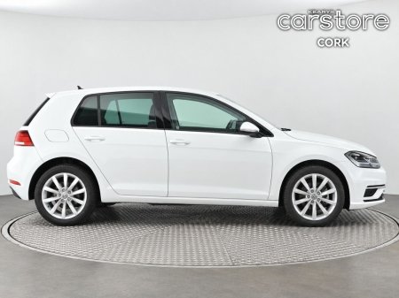 2019 Volkswagen Golf - photo 2
