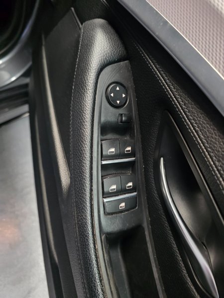 2016 BMW 5-Series - photo 16