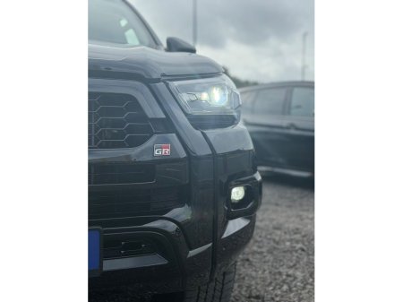 2023 Toyota Hilux - photo 16