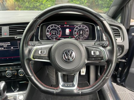 2019 Volkswagen Golf - photo 4