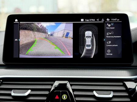 2023 BMW 5-Series - photo 15