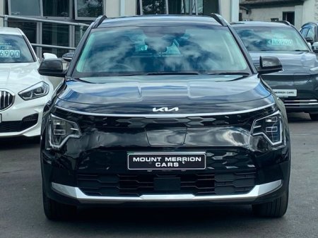 2023 Kia Niro - photo 3