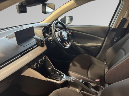 2024 Mazda Mazda2 - photo 4