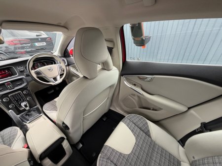 2018 Volvo V40 - photo 44