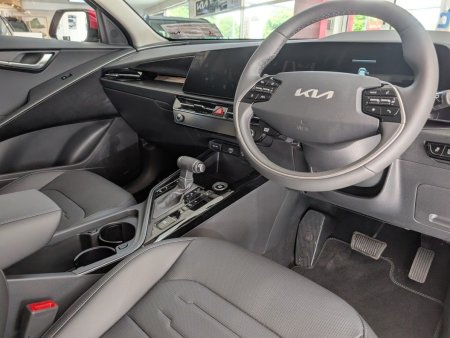 2026 Kia Niro - photo 6