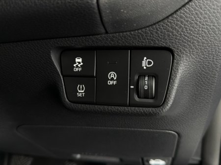 2027 Kia Stonic - photo 34