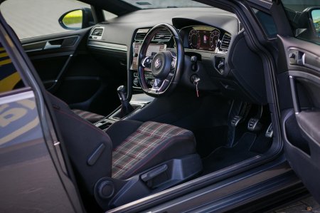 2020 Volkswagen Golf - photo 15