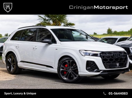 2026 Audi Q7 TFSI e S Line Black Edition