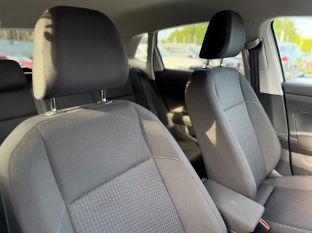 2019 Volkswagen Polo - photo 15