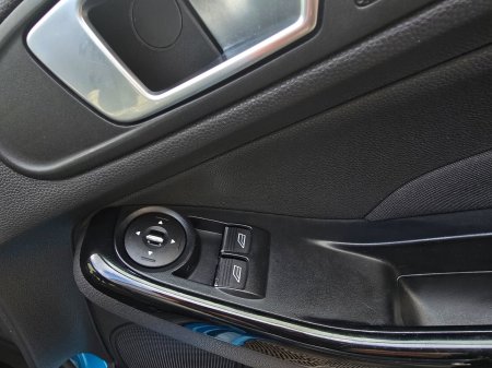 2014 Ford Fiesta - photo 20