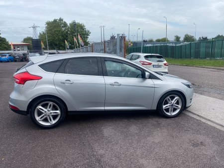 2017 Ford Focus - photo 3