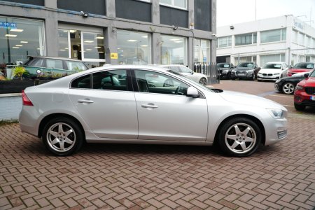 2017 Volvo S60 - photo 2