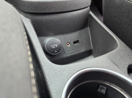 2015 Ford Fiesta - photo 14