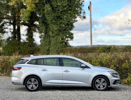 2021 Renault Megane - photo 19