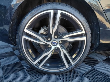 2014 Volvo V40 - photo 2