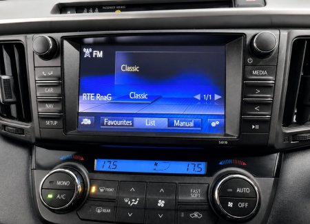2018 Toyota RAV4 - photo 18