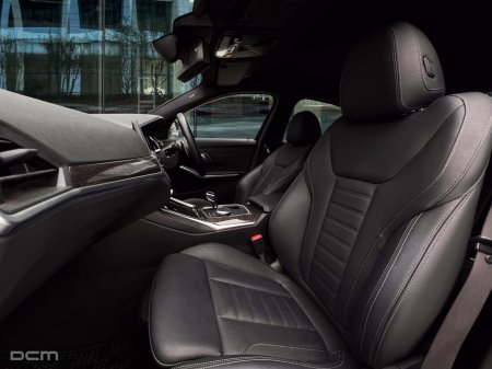 2021 BMW 3-Series - photo 15