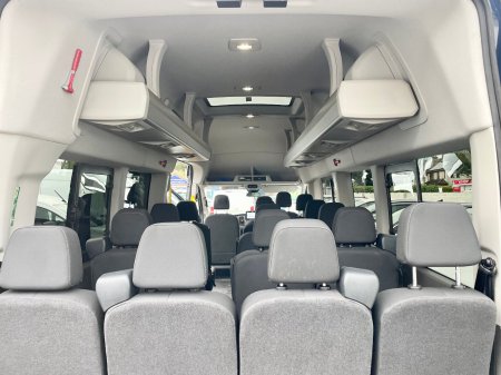 2020 Ford Transit - photo 16