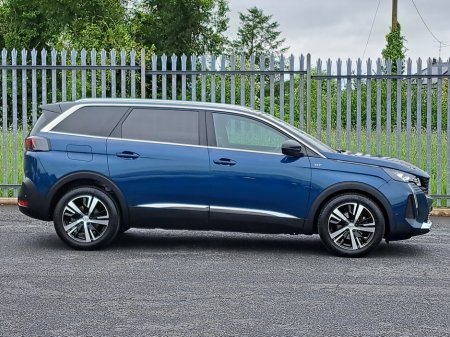 2023 Peugeot 5008 - photo 2