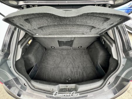 2014 Alfa Romeo Giulietta - photo 18