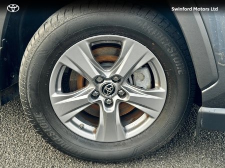 2024 Toyota RAV4 - photo 13