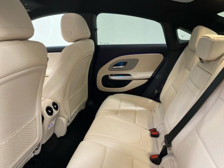 2026 Mercedes-Benz CLA - photo 4