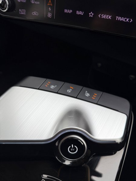 2021 Kia EV6 - photo 26