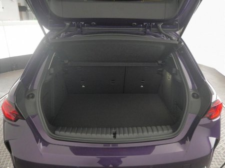 2025 BMW 1-Series - photo 13